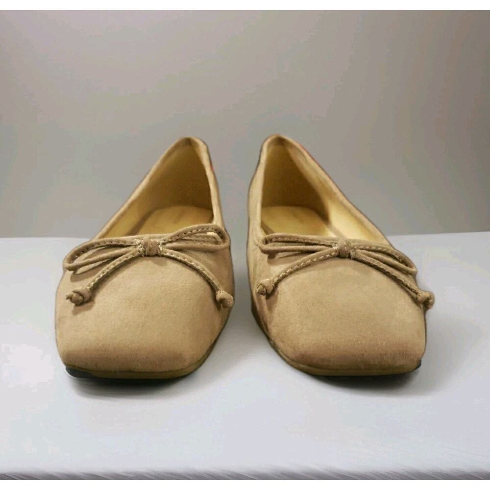 Liz Claiborne 8M Ballet Flats Tan Suede Square Toe Flushing Slip On Memory Foam - Picture 3 of 11